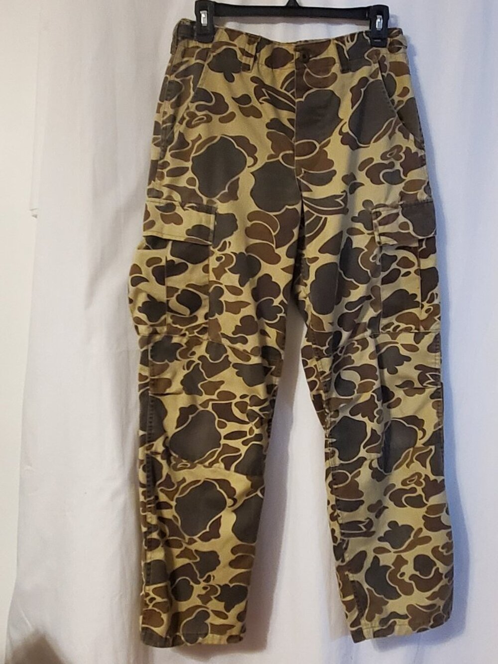 Winchester Authentic Vintage Camouflage Hunting Utility Pants Size: 30
